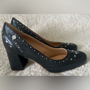 LOVE MOSCHINO Leather Studded heart Accents chunky heel Pumps size 40